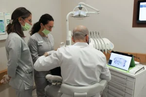 Rsz img 0774 - Invisalign y Dr. Charani: la combinación que merece tu sonrisa.