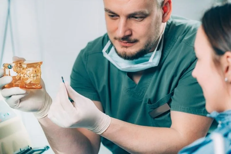 implantes dentales sin cirugía