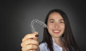 Aparato de dientes invisible