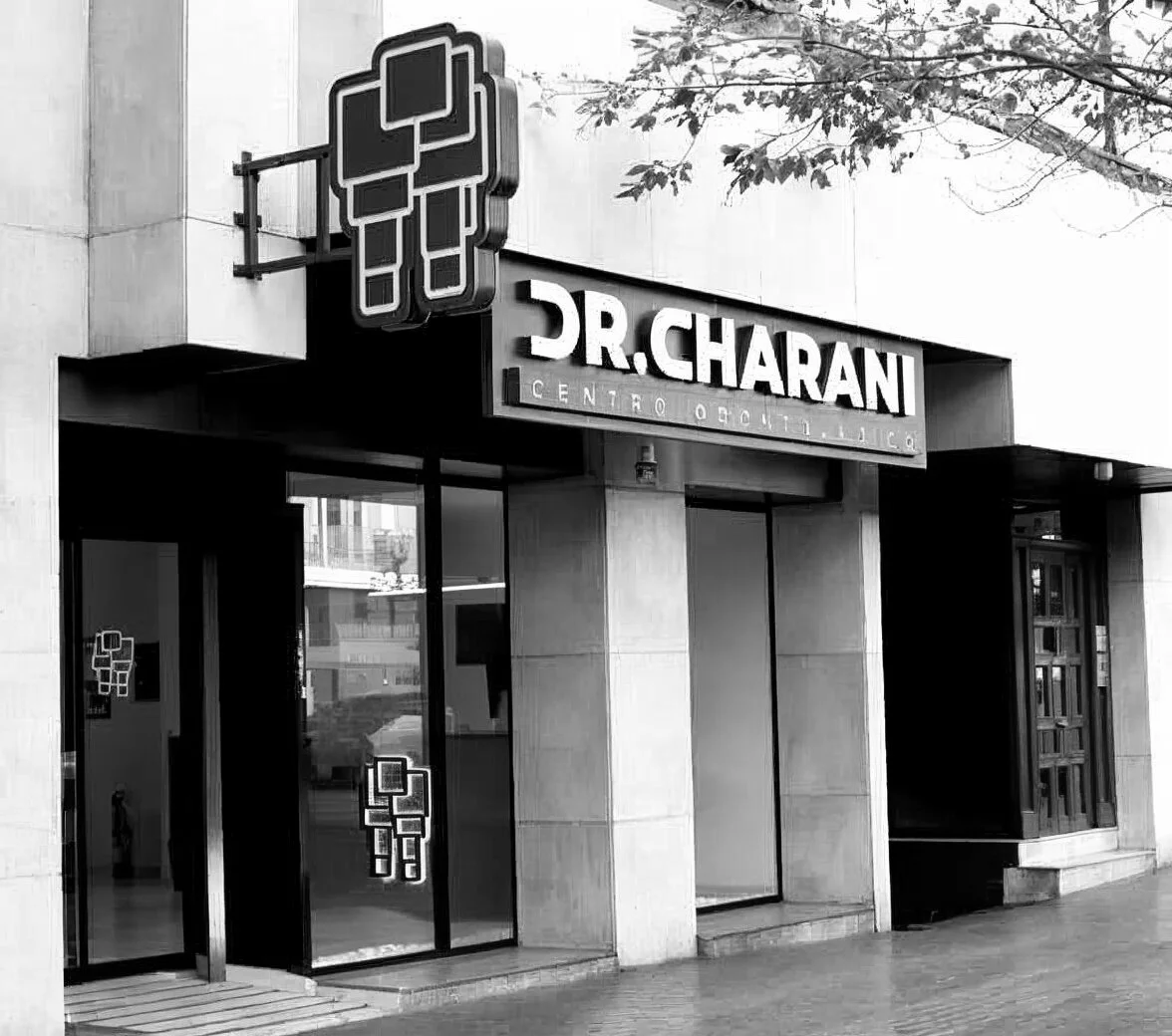 Clínica Dental Charani Valencia - Contacta con nosotros